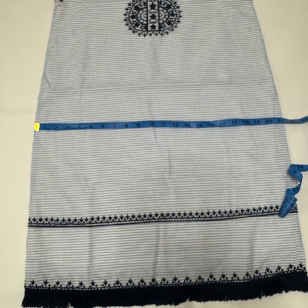 Vineyard Vines White Dress with Navy Embroidery - Picture 15 of 15